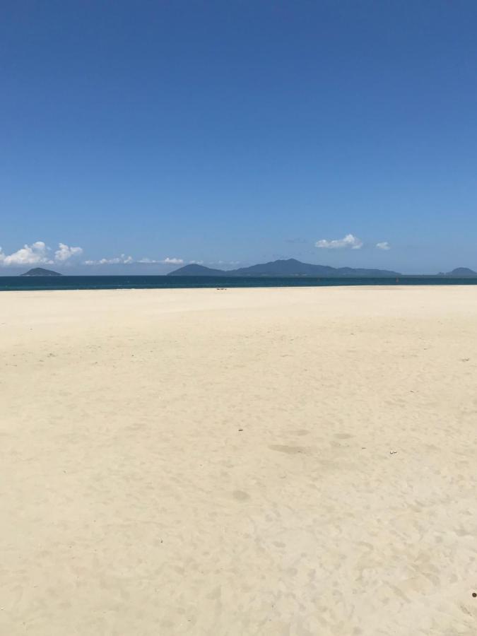 Coral Riverside Homestay & Hostel ホイアン エクステリア 写真